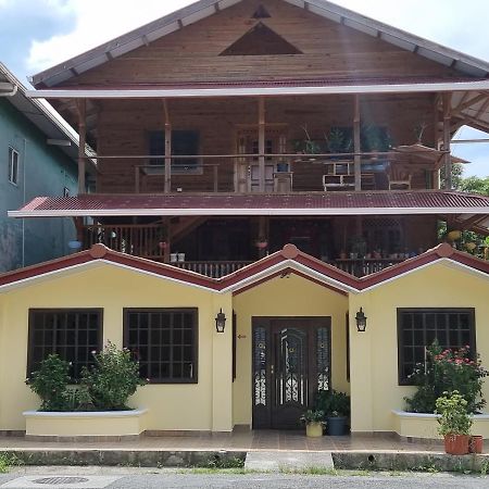 Hostal Bocas Tropical Paradise Bocas del Toro Exterior foto