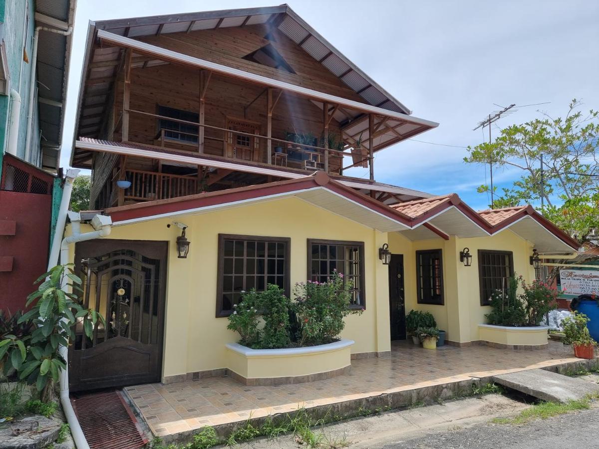 Hostal Bocas Tropical Paradise Bocas del Toro Exterior foto